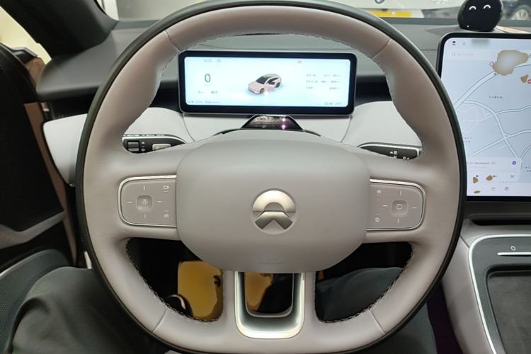 Used Nio ET5T 2025 75 kWh Touring Steering Wheel