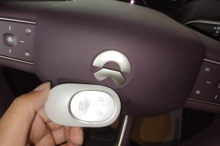 Used Nio ET5T 2025 75 kWh Touring Vehicle Key