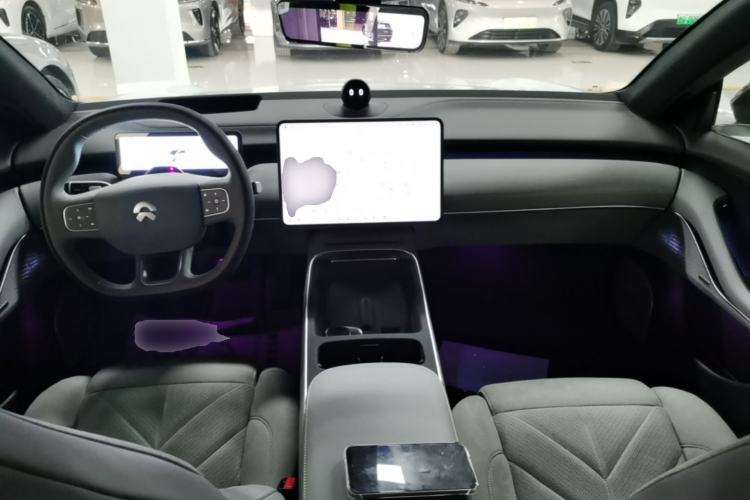 Used Nio ET5T 2025 Model Champion Commemorative Edition, 100kWh Touring Center Console