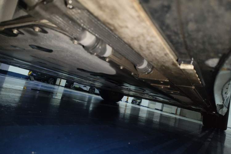 Used Nio ET5T 2025 75 kWh Touring Chassis Front Left