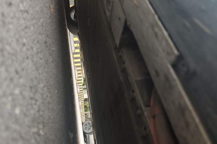 Used Nio ET5T 2025 75 kWh Touring Chassis Front Right