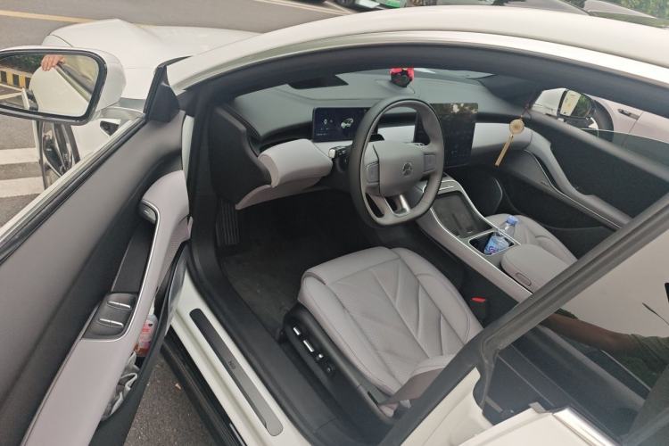 Used Nio ET5T 2025 75 kWh Touring Driver Seat
