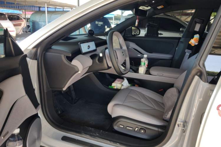 Used Nio ET5T 2025 75 kWh Touring Driver Seat