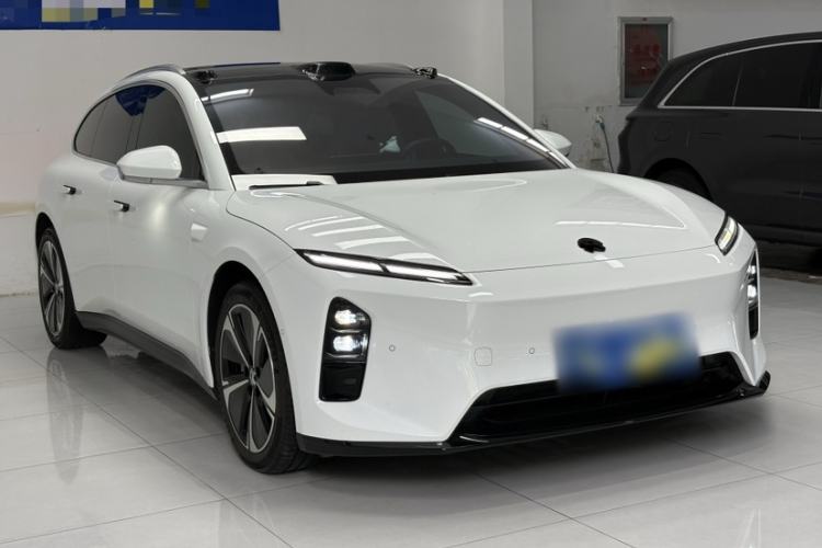 Used Nio ET5T 2025 75 kWh Touring Exterior 2