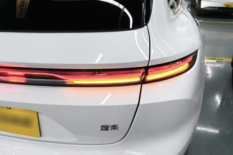 Used Nio ET5T 2025 75 kWh Touring Exterior 3