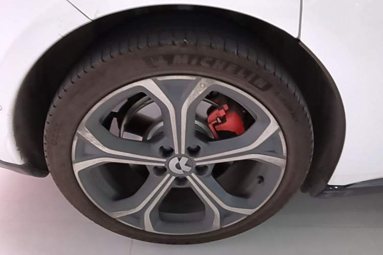 Used Nio ET5T 2025 75 kWh Touring Exterior 5