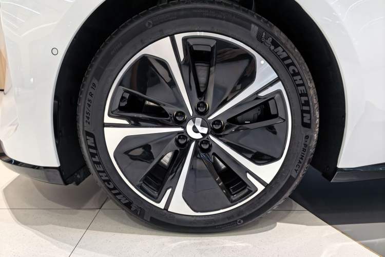 Used Nio ET5T 2025 75 kWh Touring
