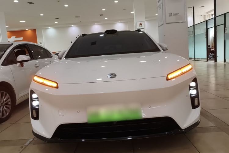 Used Nio ET5T 2025 75 kWh Touring Front
