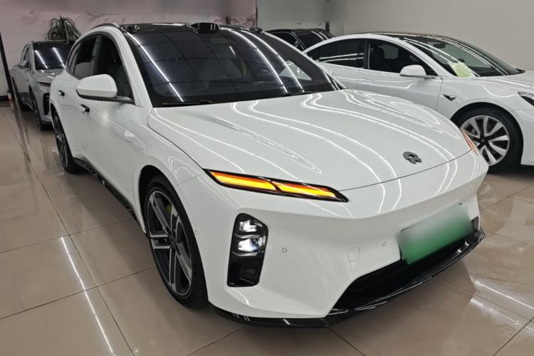 Used Nio ET5T 2025 75 kWh Touring Front Right 45 Deg