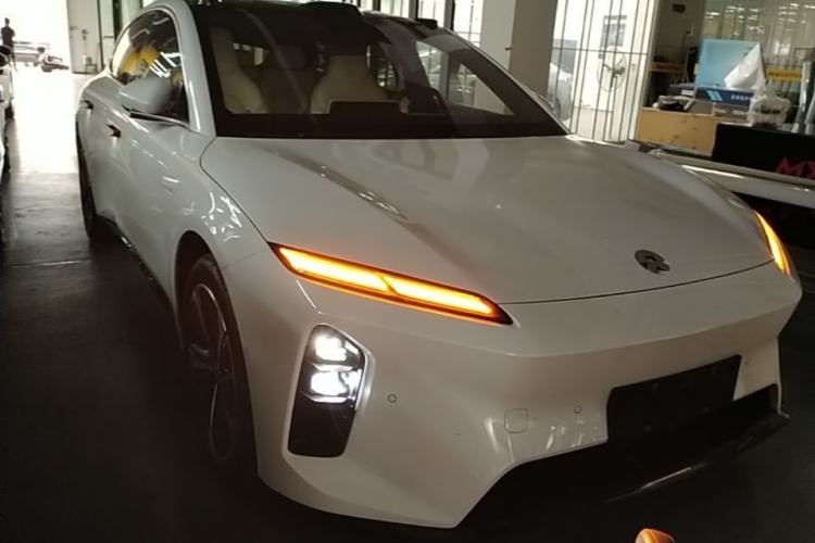 Used Nio ET5T 2025 75 kWh Touring Front Right 45 Deg
