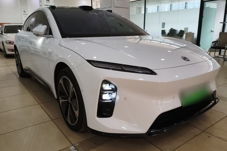 Used Nio ET5T 2025 75 kWh Touring Front Right 45 Deg