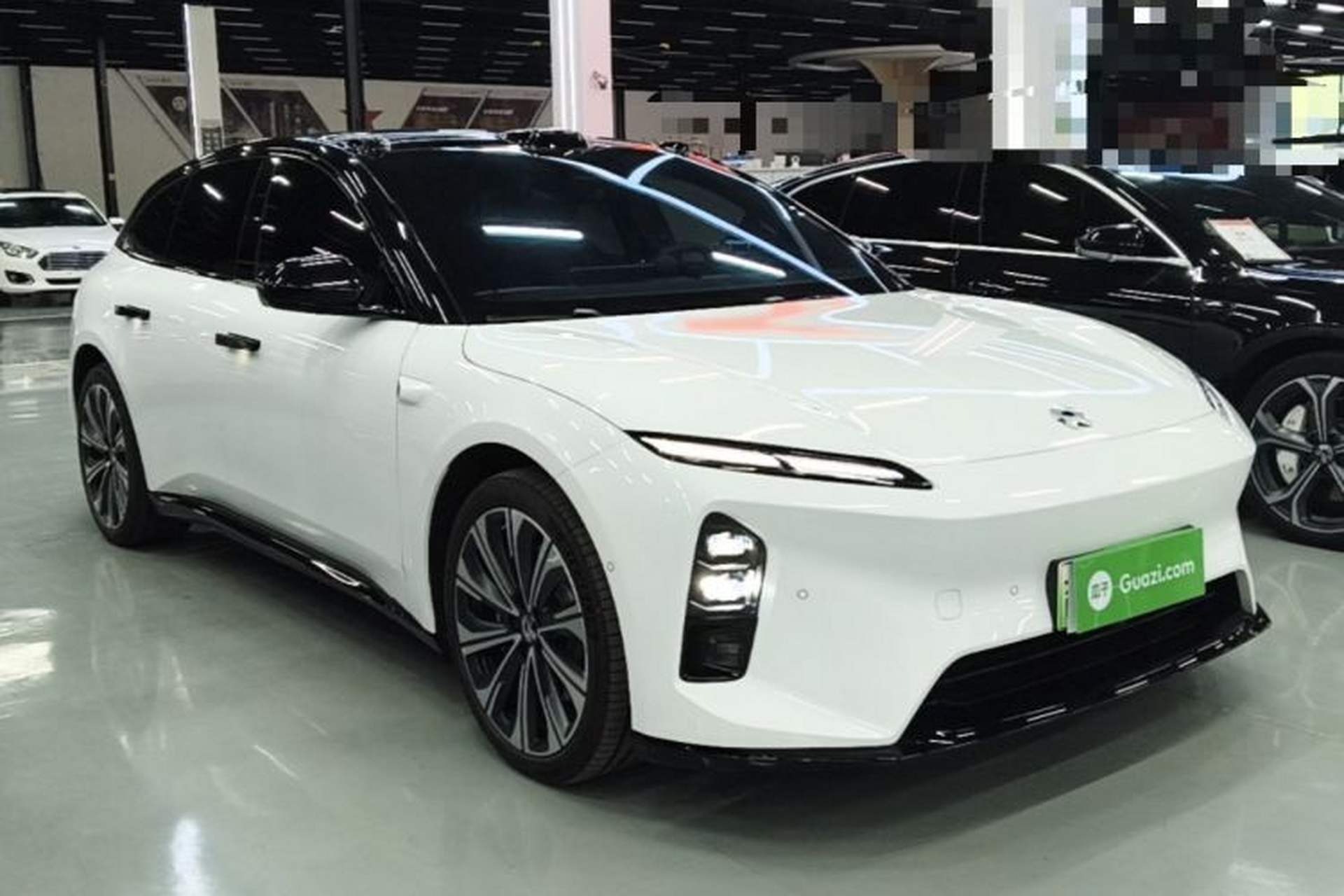 Used Nio ET5T 2025 75 kWh Touring Front Right 45 Deg
