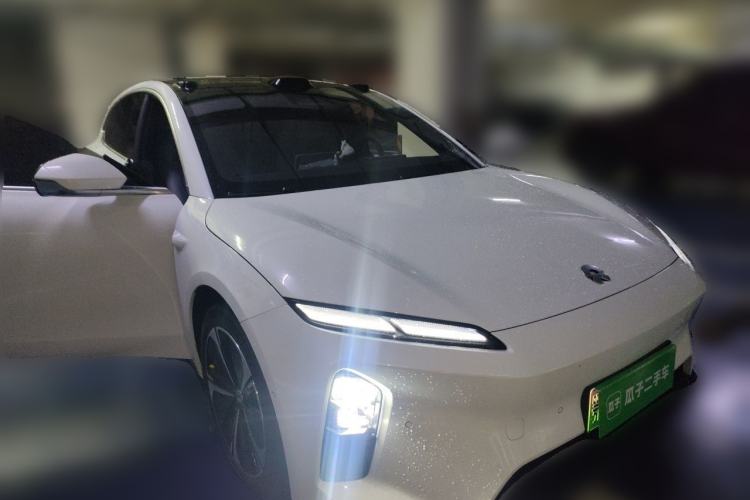 Used Nio ET5T 2025 75 kWh Touring Front Right 45 Deg
