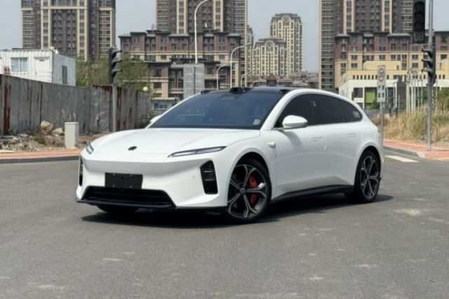 Used Nio ET5T 2025 75 kWh Touring