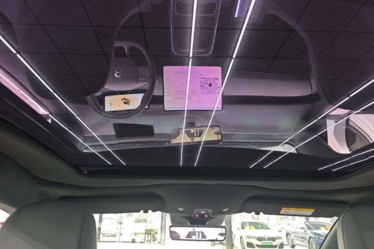 Used Nio ET5T 2025 75 kWh Touring Headliner