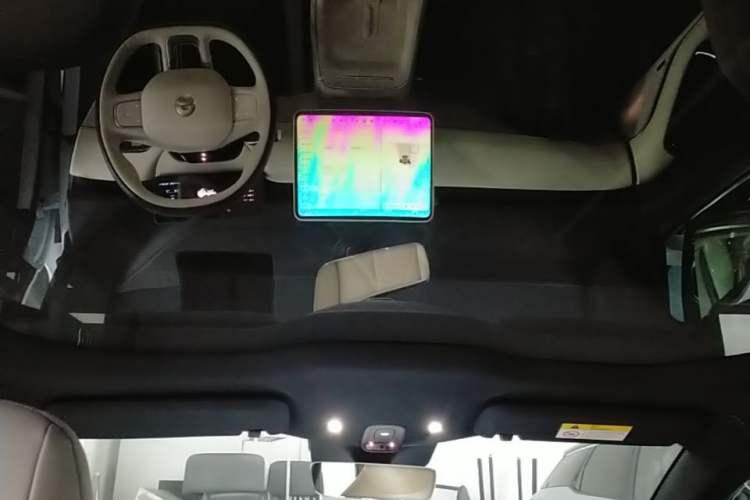 Used Nio ET5T 2025 75 kWh Touring Headliner