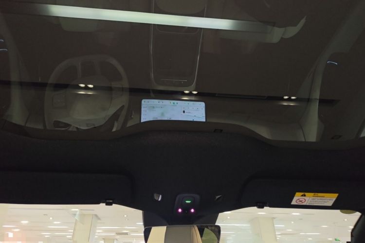 Used Nio ET5T 2025 75 kWh Touring Headliner