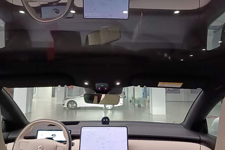 Used Nio ET5T 2025 75 kWh Touring Headliner