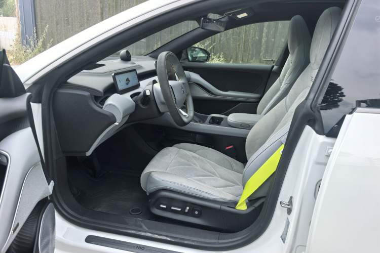 Used Nio ET5T 2025 Model Champion Commemorative Edition, 100kWh Touring Interior 2