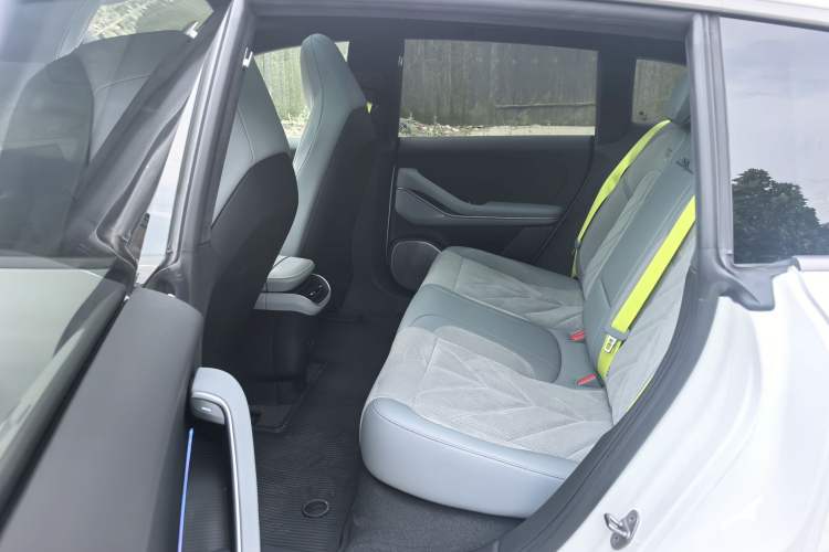 Used Nio ET5T 2025 Model Champion Commemorative Edition, 100kWh Touring Interior 4
