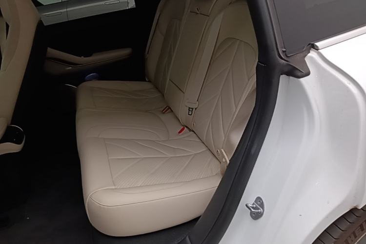 Used Nio ET5T 2025 75 kWh Touring Left Rear Seat