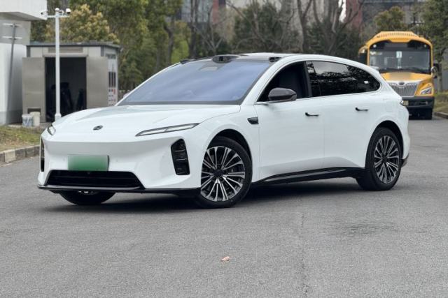 Used Nio ET5T 2025 75 kWh Touring