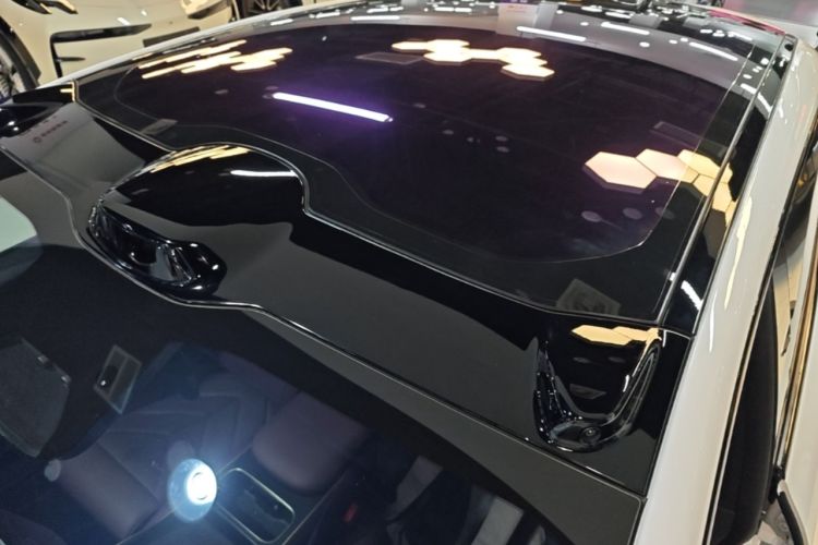 Used Nio ET5T 2025 75 kWh Touring Roof