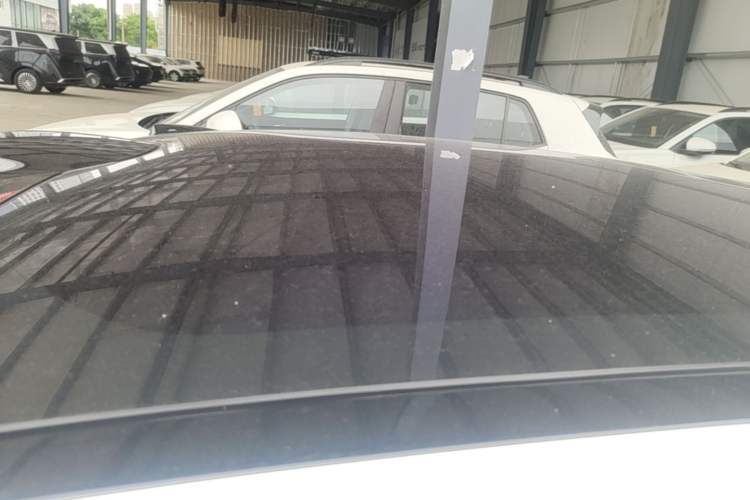 Used Nio ET5T 2025 75 kWh Touring Roof