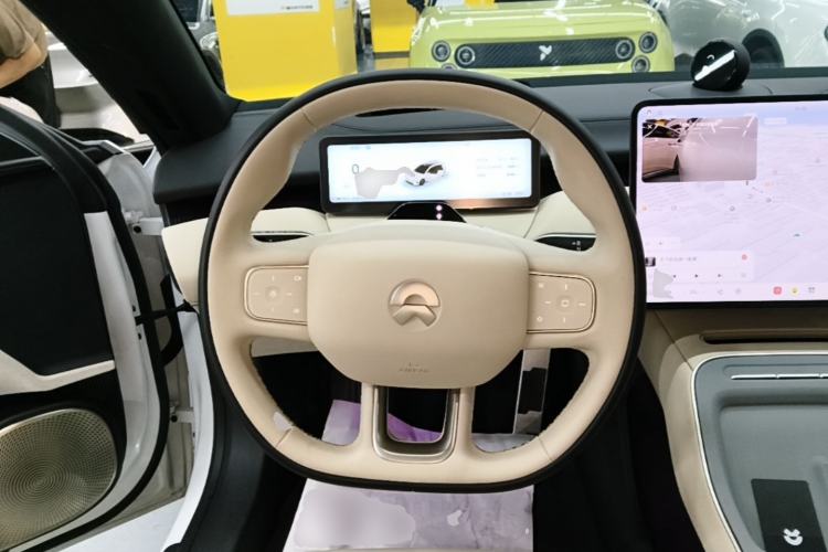 Used Nio ET5T 2025 75 kWh Touring Steering Wheel