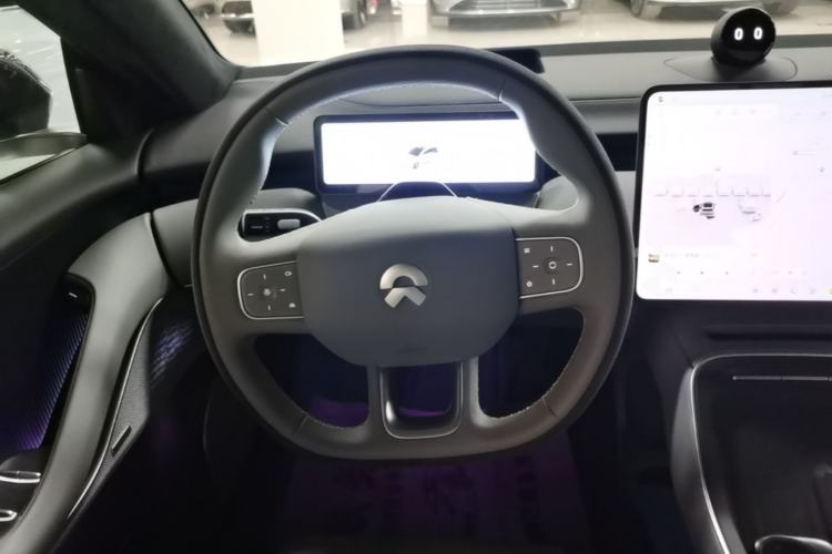 Used Nio ET5T 2025 Model Champion Commemorative Edition, 100kWh Touring Steering Wheel