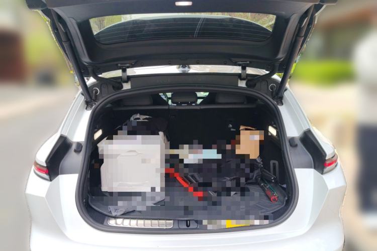 Used Nio ET5T 2025 75 kWh Touring Trunk