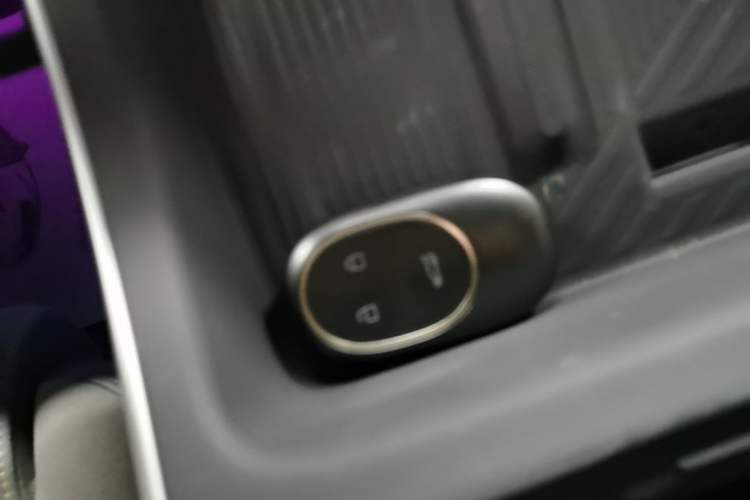Used Nio ET5T 2025 Model Champion Commemorative Edition, 100kWh Touring Vehicle Key
