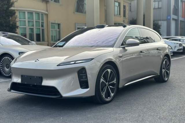 Used Nio ET5T 2025 100kWh Touring