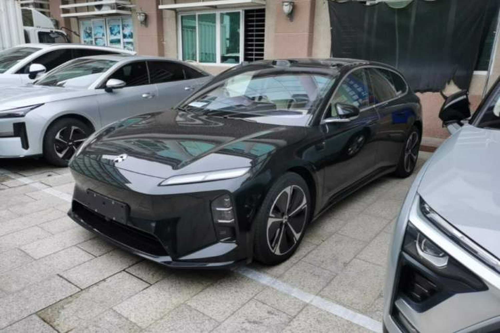Used Nio ET5T 2026 Model 100kWh Touring Front Left 45 Deg