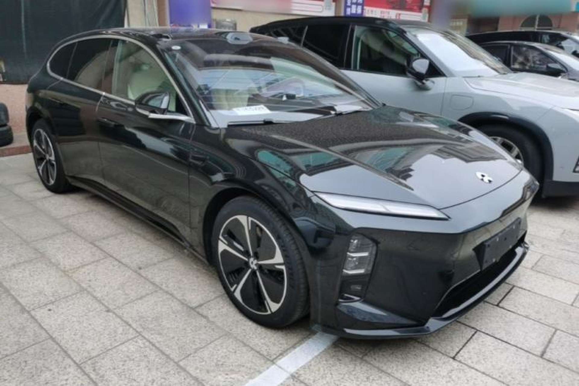 Used Nio ET5T 2026 Model 100kWh Touring Front Right 45 Deg