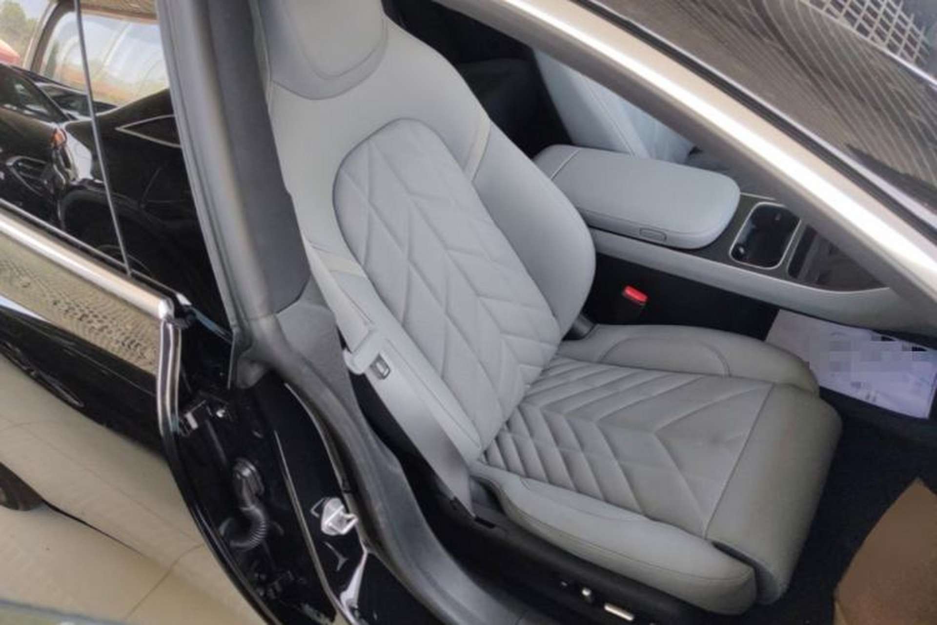 Used Nio ET5T 2026 Model 100kWh Touring Right Front Seat