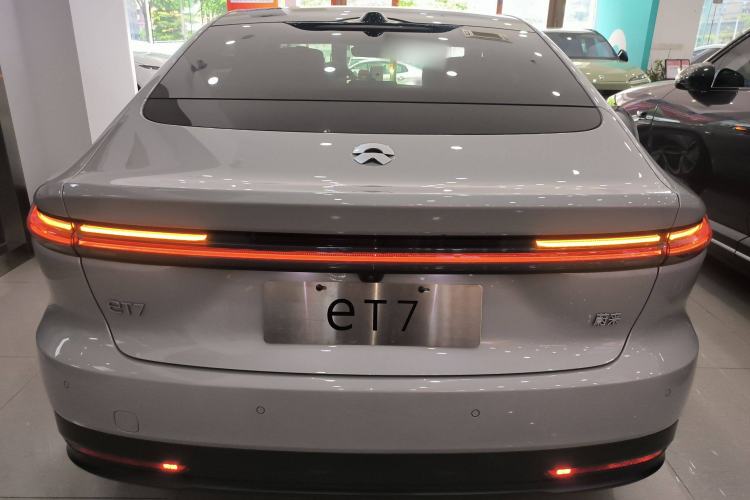 Used Nio ET7 2024 75 kWh Executive Edition Rear