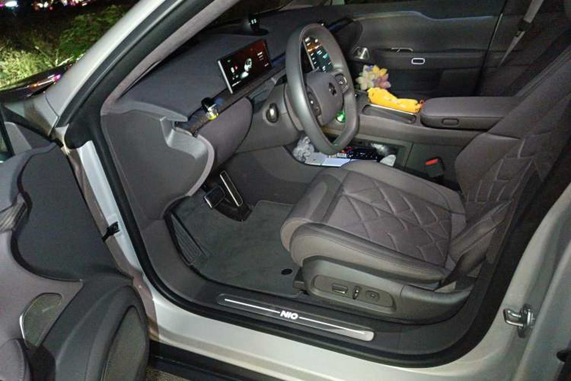 Used Nio ET7 2024 75 kWh Executive Signature Edition Driver Seat
