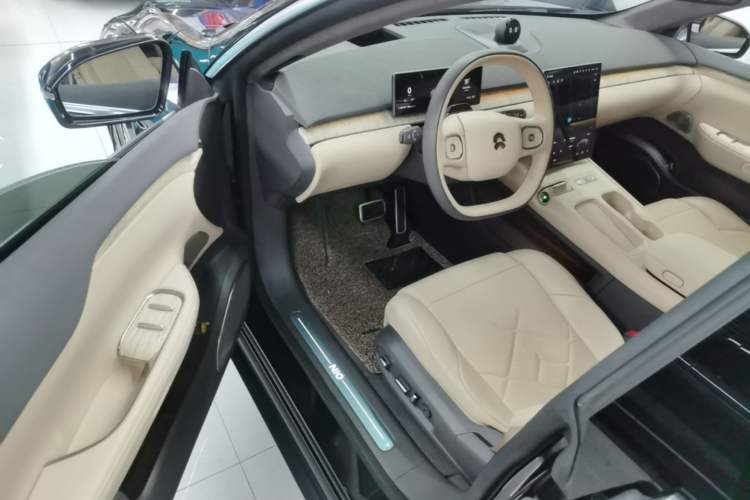 Used Nio ET7 2022 100kWh First Edition Driver Seat