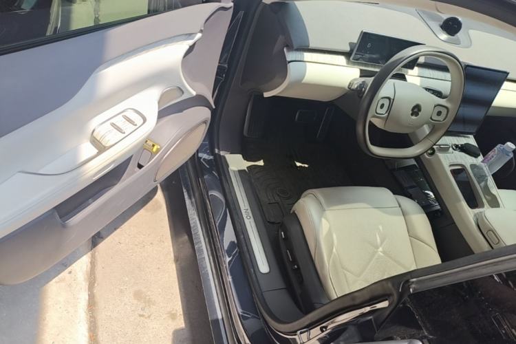 Used Nio ET7 2022 100kWh First Edition Driver Seat