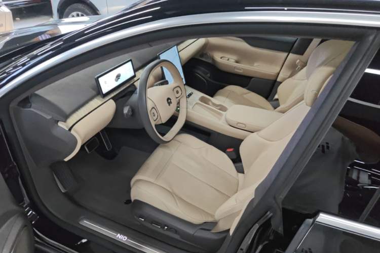 Used Nio ET7 2022 75 kWh Driver Seat
