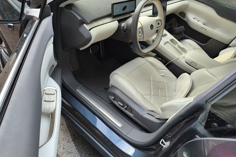 Used Nio ET7 2022 100kWh First Edition Driver Seat
