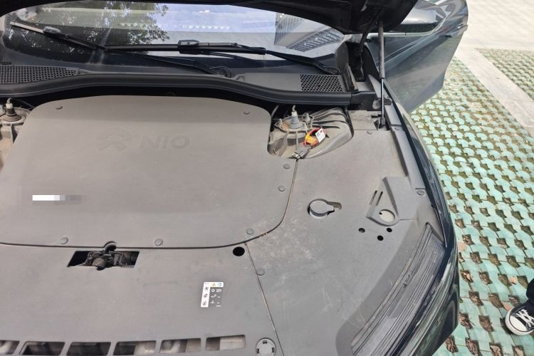 Used Nio ET7 2022 75 kWh Engine Bay Left