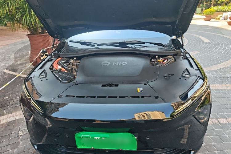 Used Nio ET7 2022 75 kWh Engine Bay