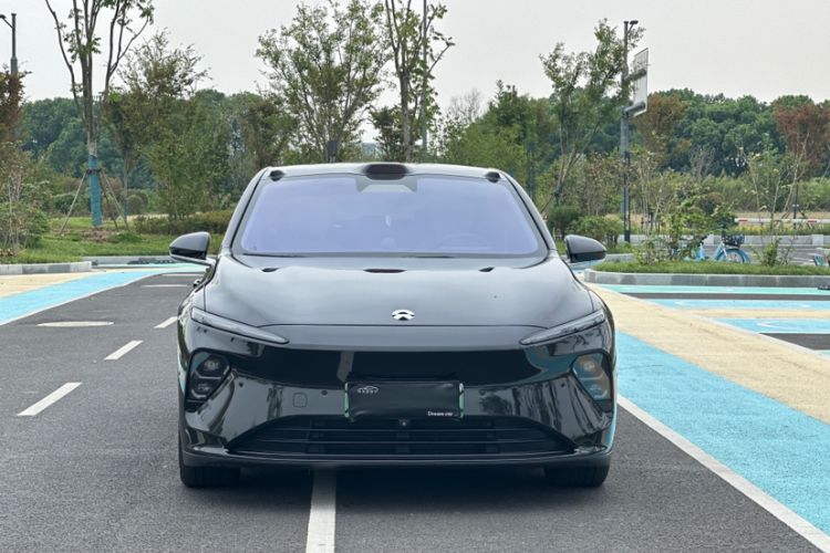 Used Nio ET7 2022 75 kWh Exterior 1