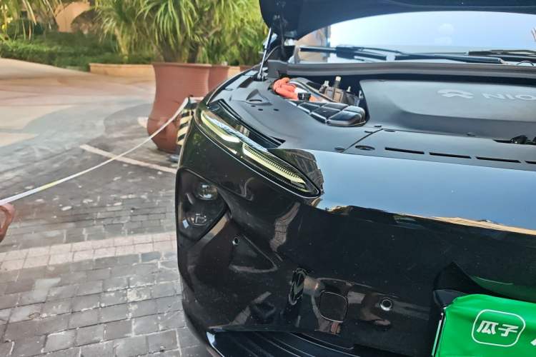 Used Nio ET7 2022 75 kWh Exterior 6