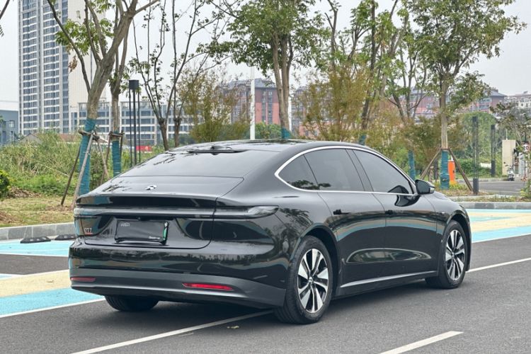 Used Nio ET7 2022 75 kWh Exterior 6