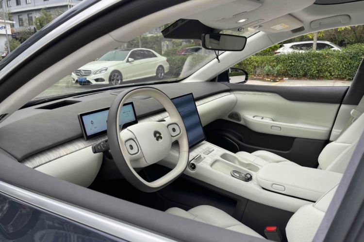 Used Nio ET7 2022 75 kWh Exterior 6
