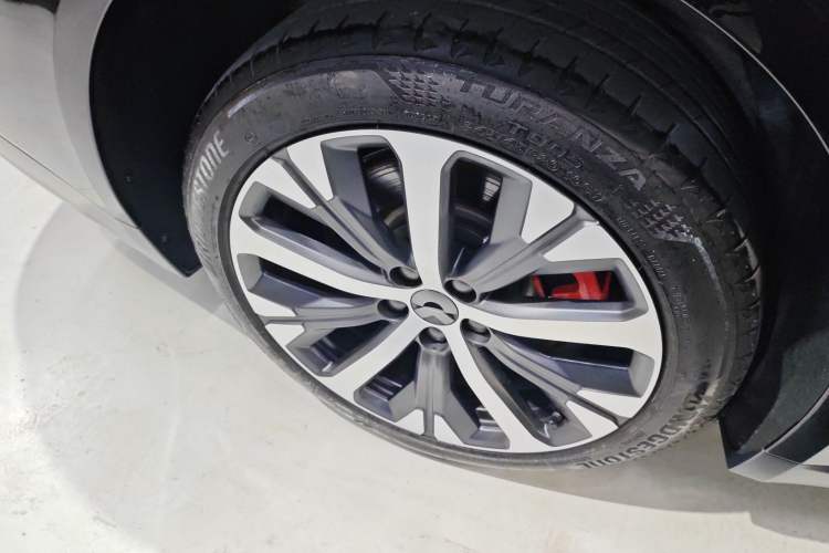 Used Nio ET7 2022 100 kWh Exterior 8