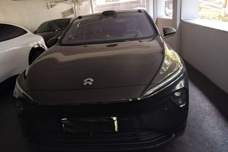 Used Nio ET7 2022 75 kWh Front
